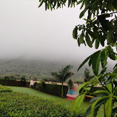 Parvat Valley Resort & Spa Pushkar Buitenkant foto